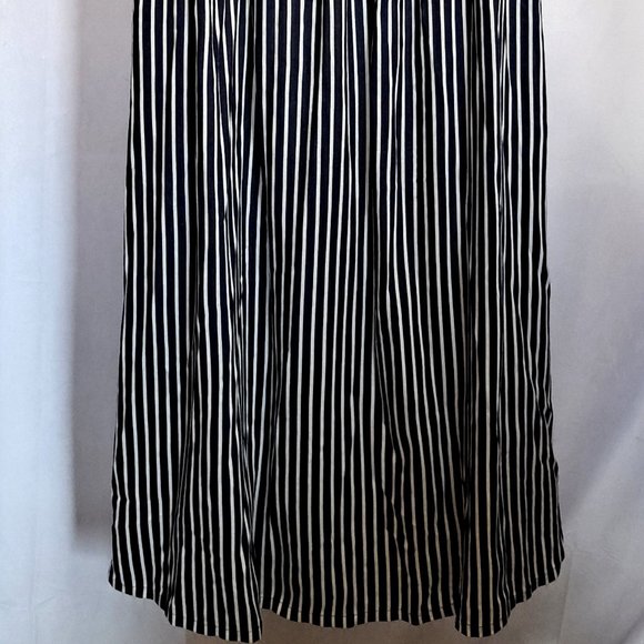 RICKI'S smocked dress Sz 6 MAXI DRESS cold shoulders COTTAGE COASTAL ROMANTIC - Picture 6 of 10